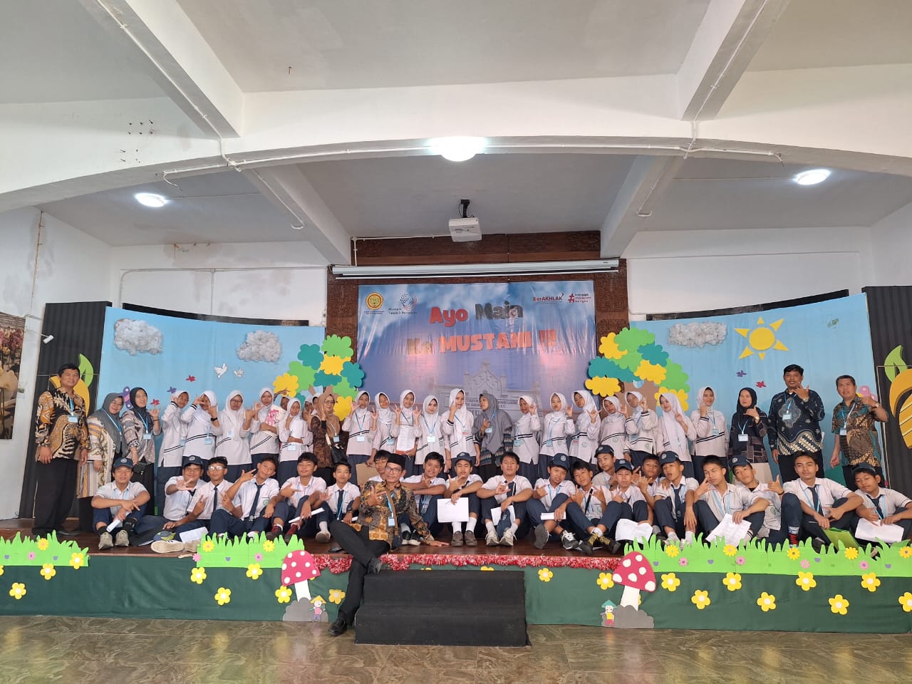 Kunjungan Belajar SMP Amaliah Ciawi Bogor: Menyelami Ilmu dan Sejarah di Dua Museum Ikonik Kota Bogor